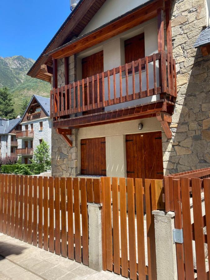 Casa Martagon - Kasasbenas Villa Benasque Exterior photo